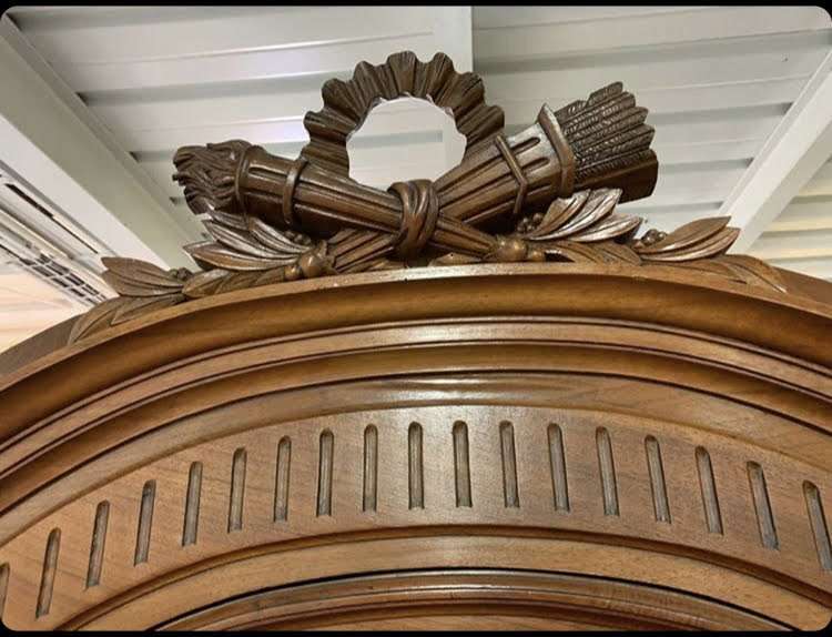 Furniture restoration service